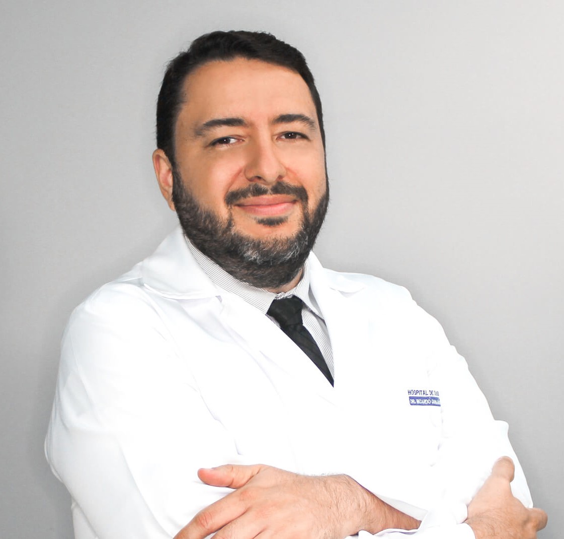 Dr. Leonardo Diniz - HOlhos
