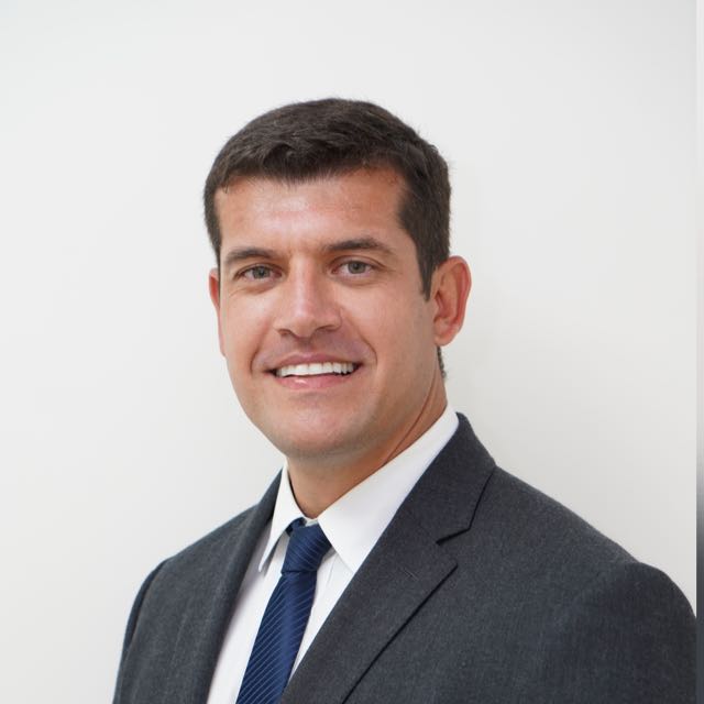 Dr. Carlos Eduardo de Souza - HOSP Leste Prime