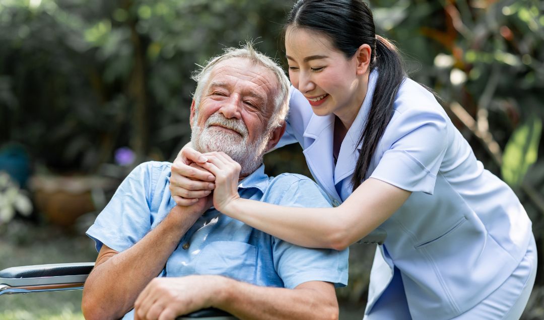 Quais os riscos da cirurgia de catarata em idosos?