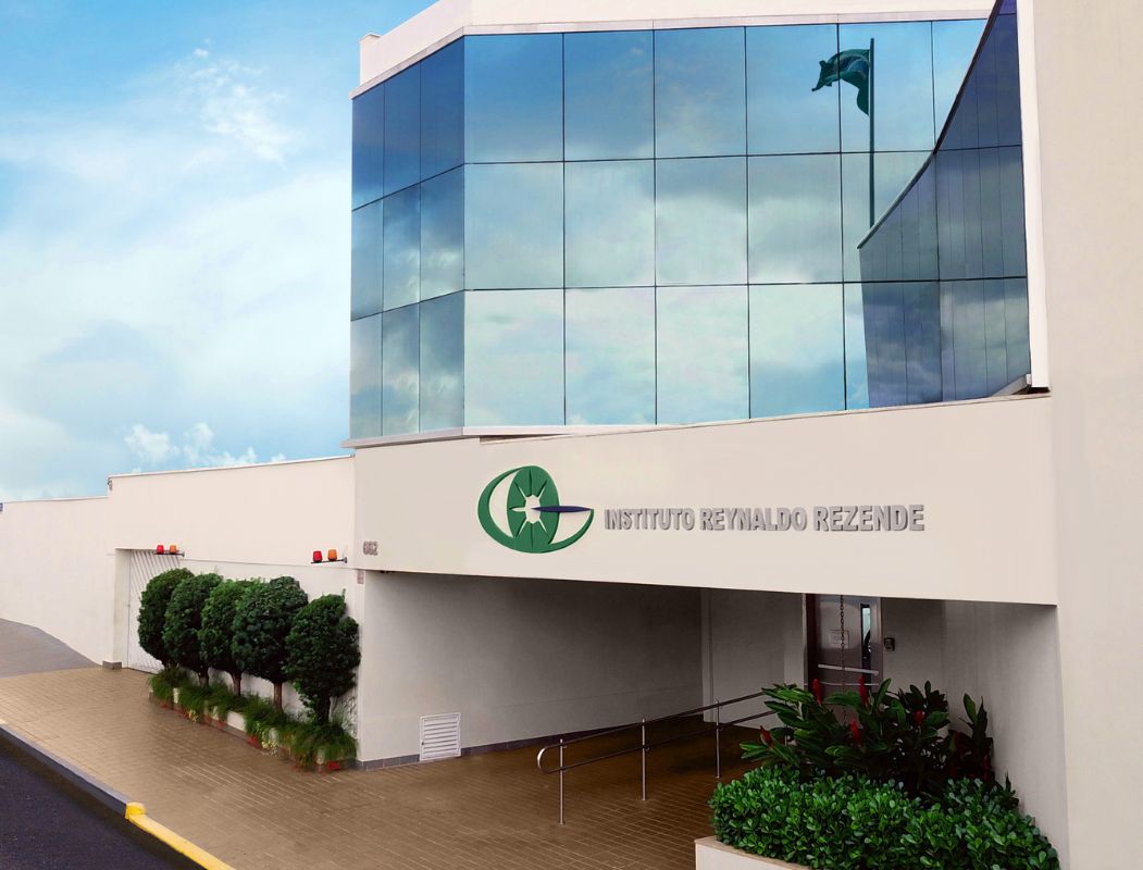 Cirurgias de catarata, retina, pterígio, glaucoma, capsulotomia, blefaroplastia e refrativa na Vila Seixas, em Ribeirão Preto