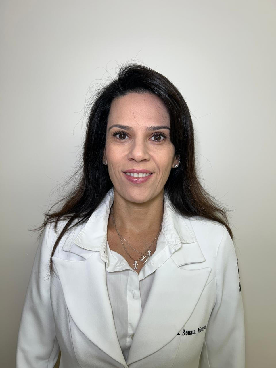 Dra. Renata Oliveira Macruz