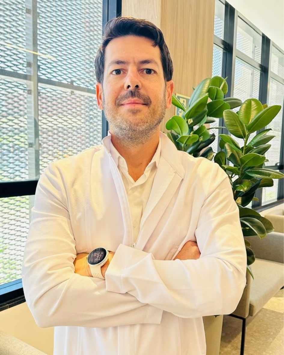 Dr. Raphael Moura de Oliveira - HO Londrina
