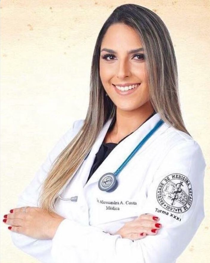 Dra. Alessandra Augusto Costa