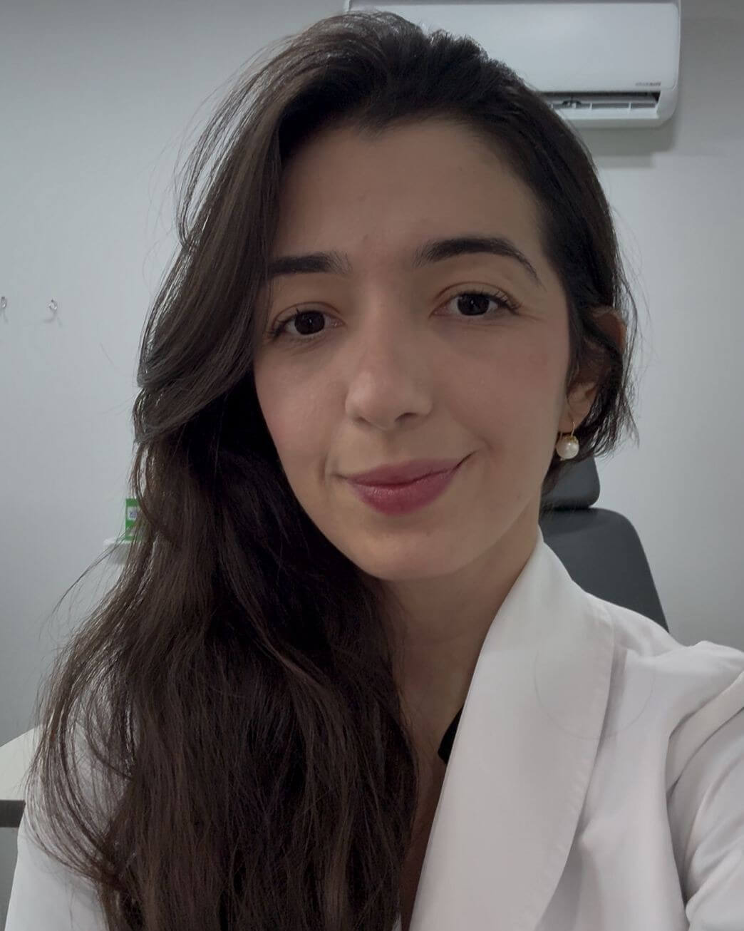 Dra. Letícia Albuquerque Cunha