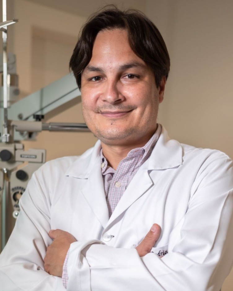 Dr. Rodrigo Bueno do Prado